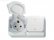  CEDAR PLUS PHD+102Fwall mounted socket with child protection and 2P switch, IP44, white